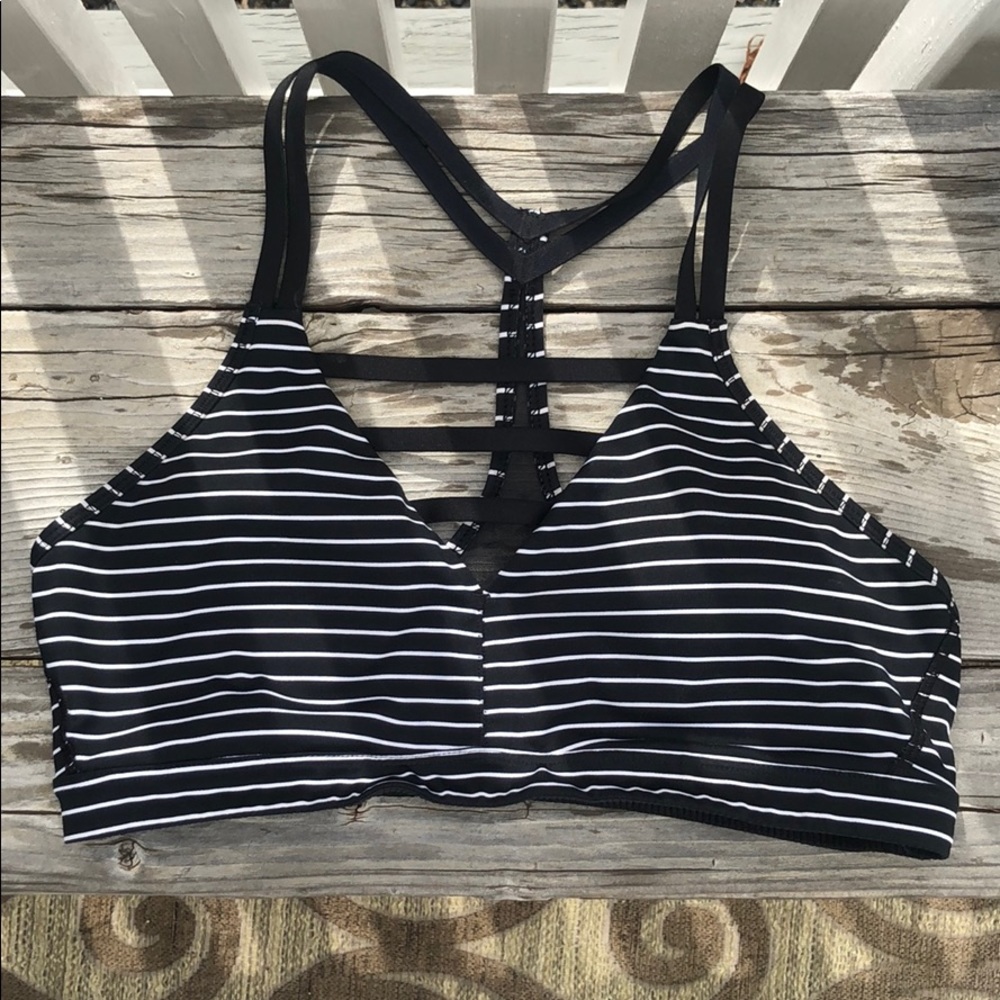 Victoria secrets sports bra